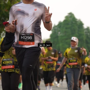 Runner Photo 6793074
