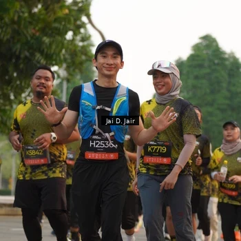Runner Photo 6793086