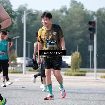 Runner Photo 6793113