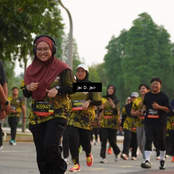 Runner Photo 6793125