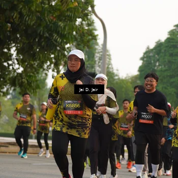 Runner Photo 6793129