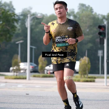 Runner Photo 6793171