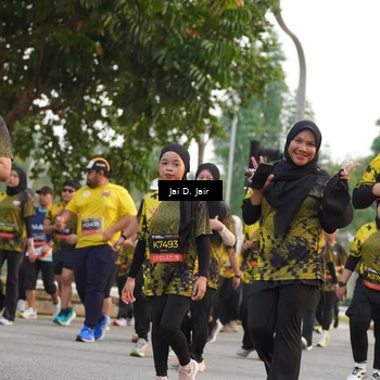Runner Photo 6793212