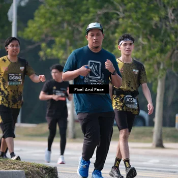 Runner Photo 6793225