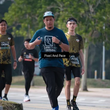 Runner Photo 6793255