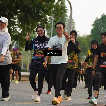 Runner Photo 6793279