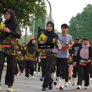 Runner Photo 6793282