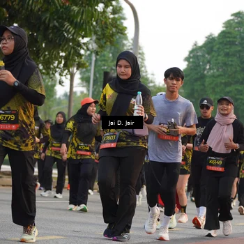 Runner Photo 6793284