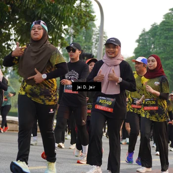 Runner Photo 6793303
