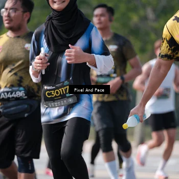 Runner Photo 6793314