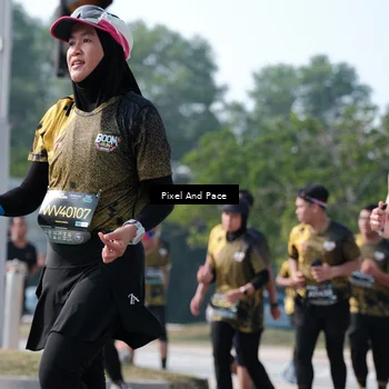 Runner Photo 6793323