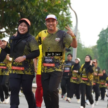 Runner Photo 6793331