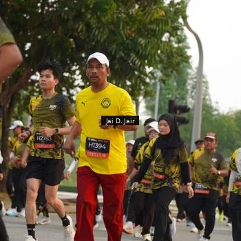 Runner Photo 6793335