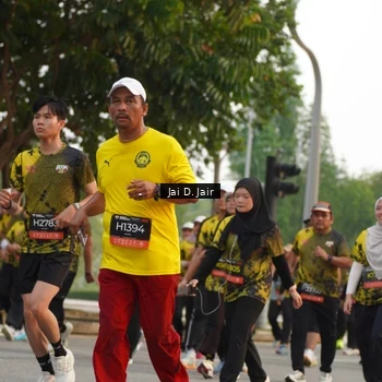 Runner Photo 6793337