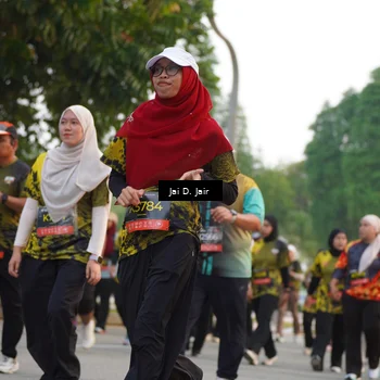 Runner Photo 6793360