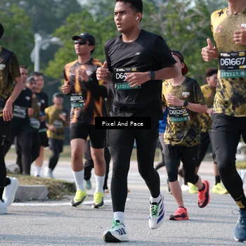 Runner Photo 6793367
