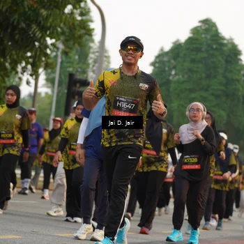 Runner Photo 6793379