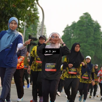 Runner Photo 6793386