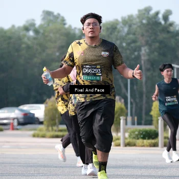 Runner Photo 6793448