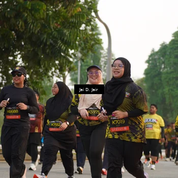 Runner Photo 6793454