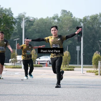 Runner Photo 6793502