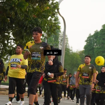 Runner Photo 6793503