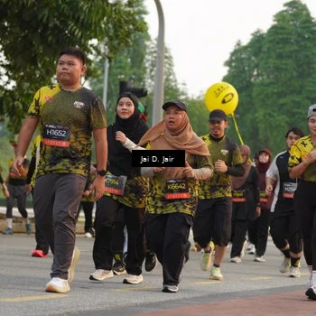 Runner Photo 6793509