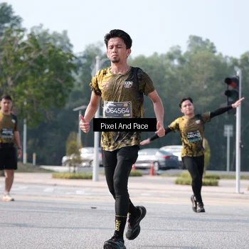 Runner Photo 6793521