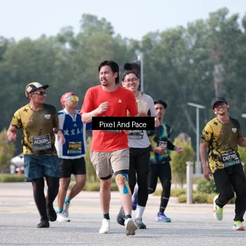 Runner Photo 6793541