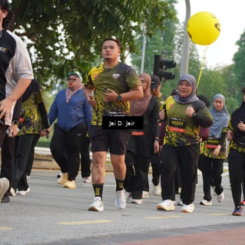 Runner Photo 6793545