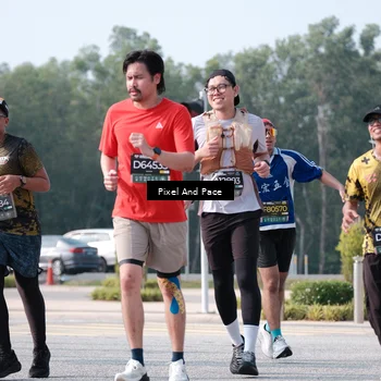 Runner Photo 6793562