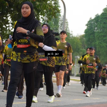 Runner Photo 6793575