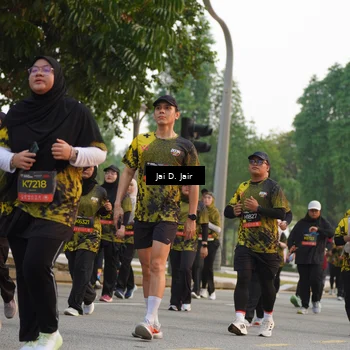 Runner Photo 6793583