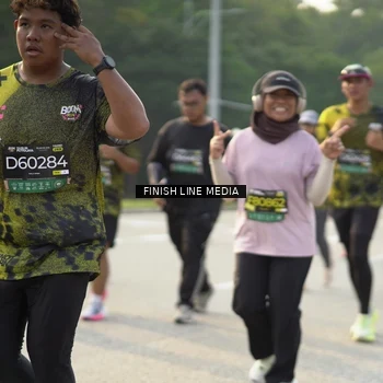 Runner Photo 6793591