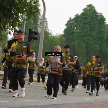 Runner Photo 6793599