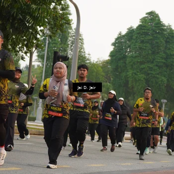 Runner Photo 6793607