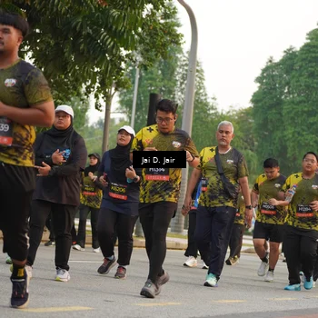 Runner Photo 6793619