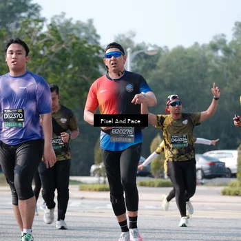 Runner Photo 6793628