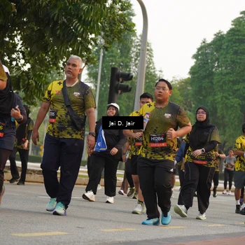 Runner Photo 6793642