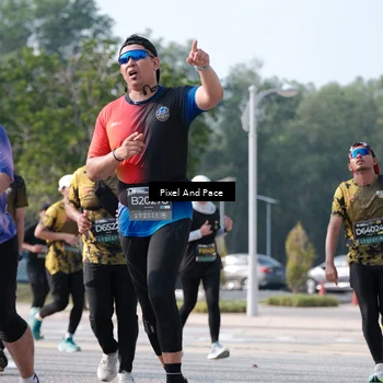 Runner Photo 6793644