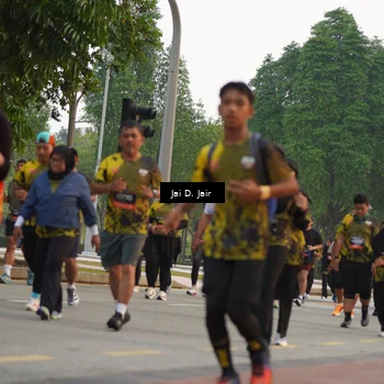 Runner Photo 6793653