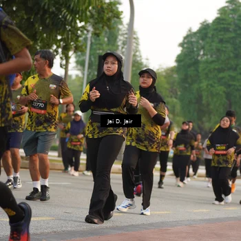 Runner Photo 6793662