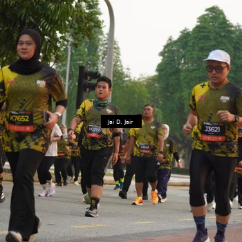 Runner Photo 6793694