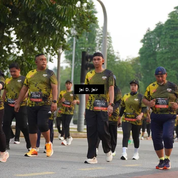 Runner Photo 6793722