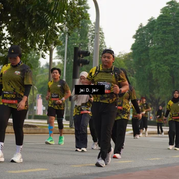 Runner Photo 6793736