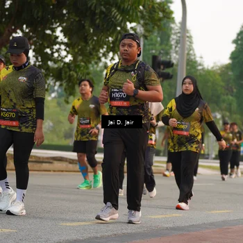 Runner Photo 6793740