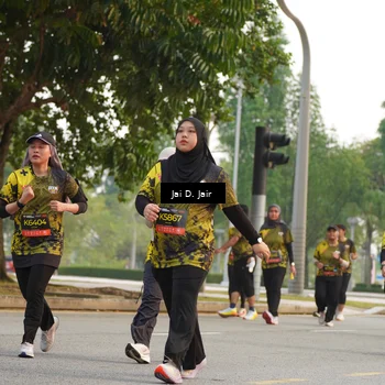 Runner Photo 6793749