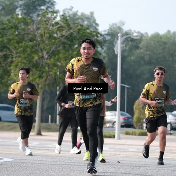 Runner Photo 6793768