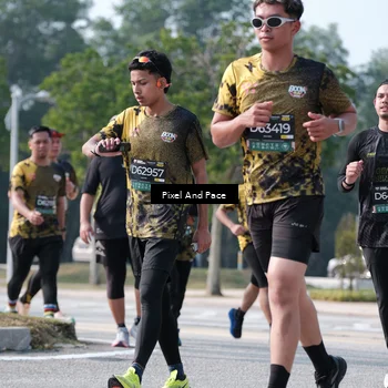 Runner Photo 6793795