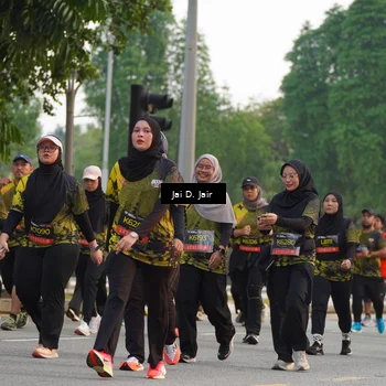 Runner Photo 6793797